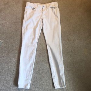 White Jeans